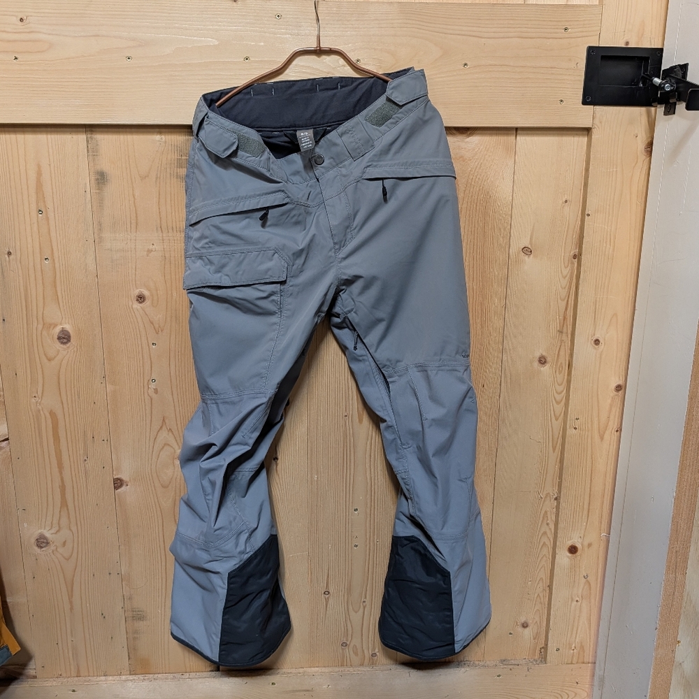 Mens Small Mountain Hardwear Light Steel Grey Silver Ski Snowboard Pants Recco